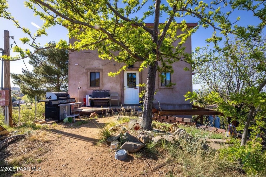 Photo of 7980 S Grattan Drive, Kirkland, AZ 86332 (MLS # 1080744)