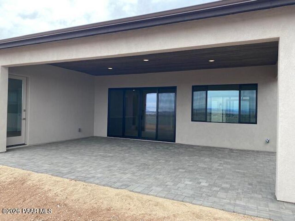 Photo of 5684 E Blackburn Court, Prescott Valley, AZ 86314 (MLS # 1079624)