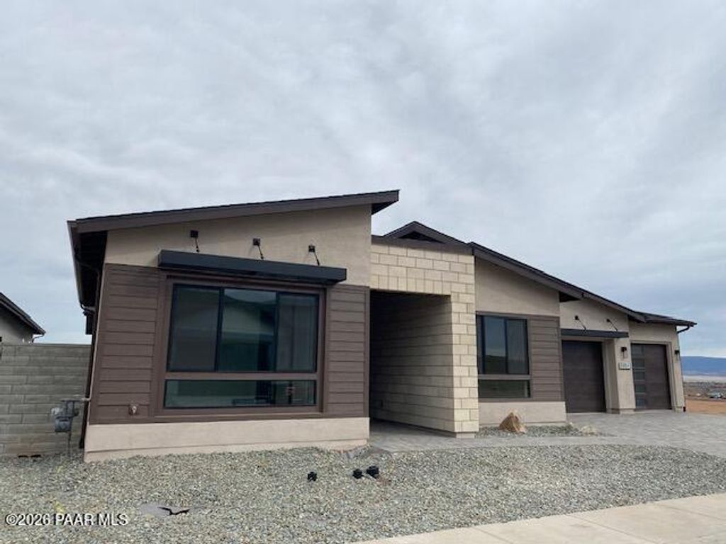 Photo of 5684 E Blackburn Court, Prescott Valley, AZ 86314 (MLS # 1079624)