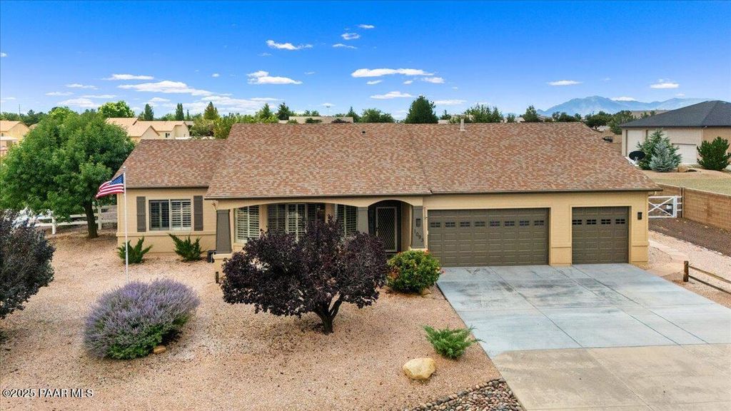 Photo of 1093 W Heather Lane, Chino Valley, AZ 86323 (MLS # 1076678)