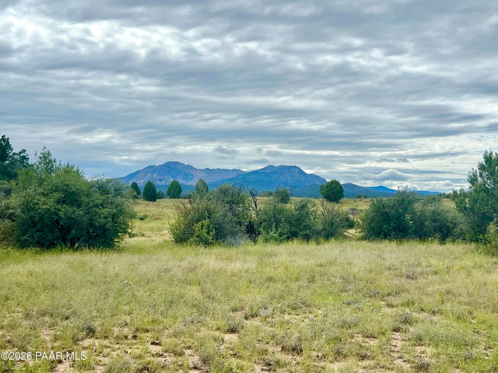 Photo of 14565 N Puntenney Road, Prescott, AZ 86305 (MLS # 1085435)