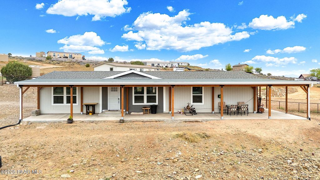 Photo of 2035 N Cougar Path Path, Chino Valley, AZ 86323 (MLS # 1080804)