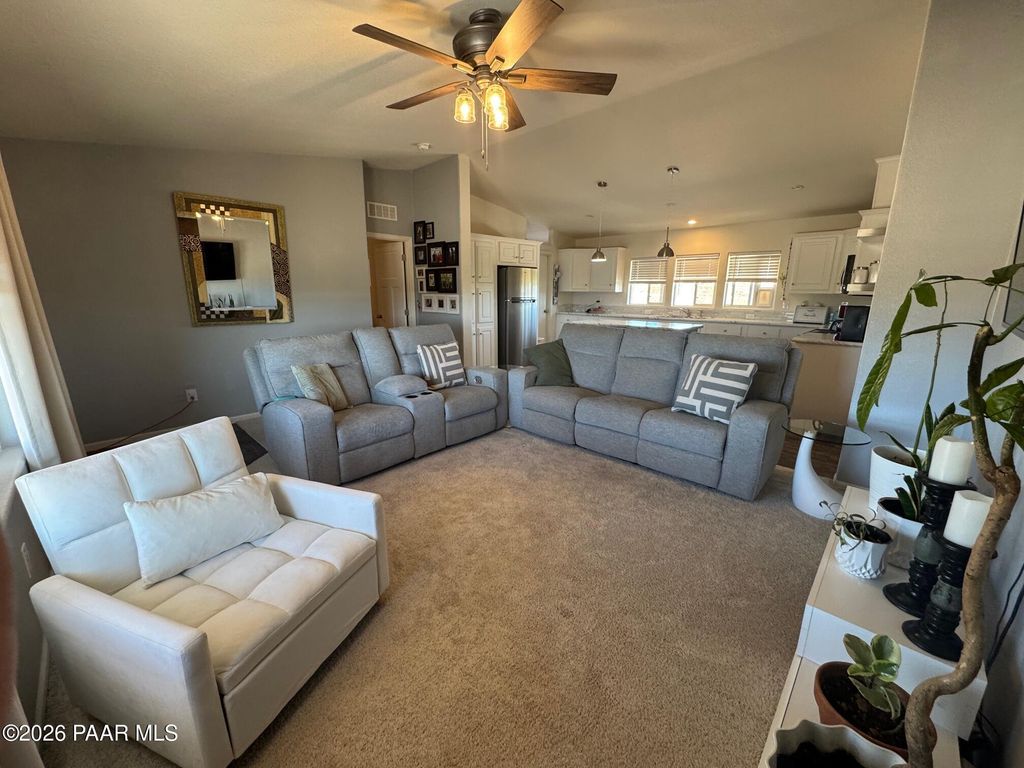 Photo of 3409 W Sandstone Drive, Paulden, AZ 86334 (MLS # 1080904)