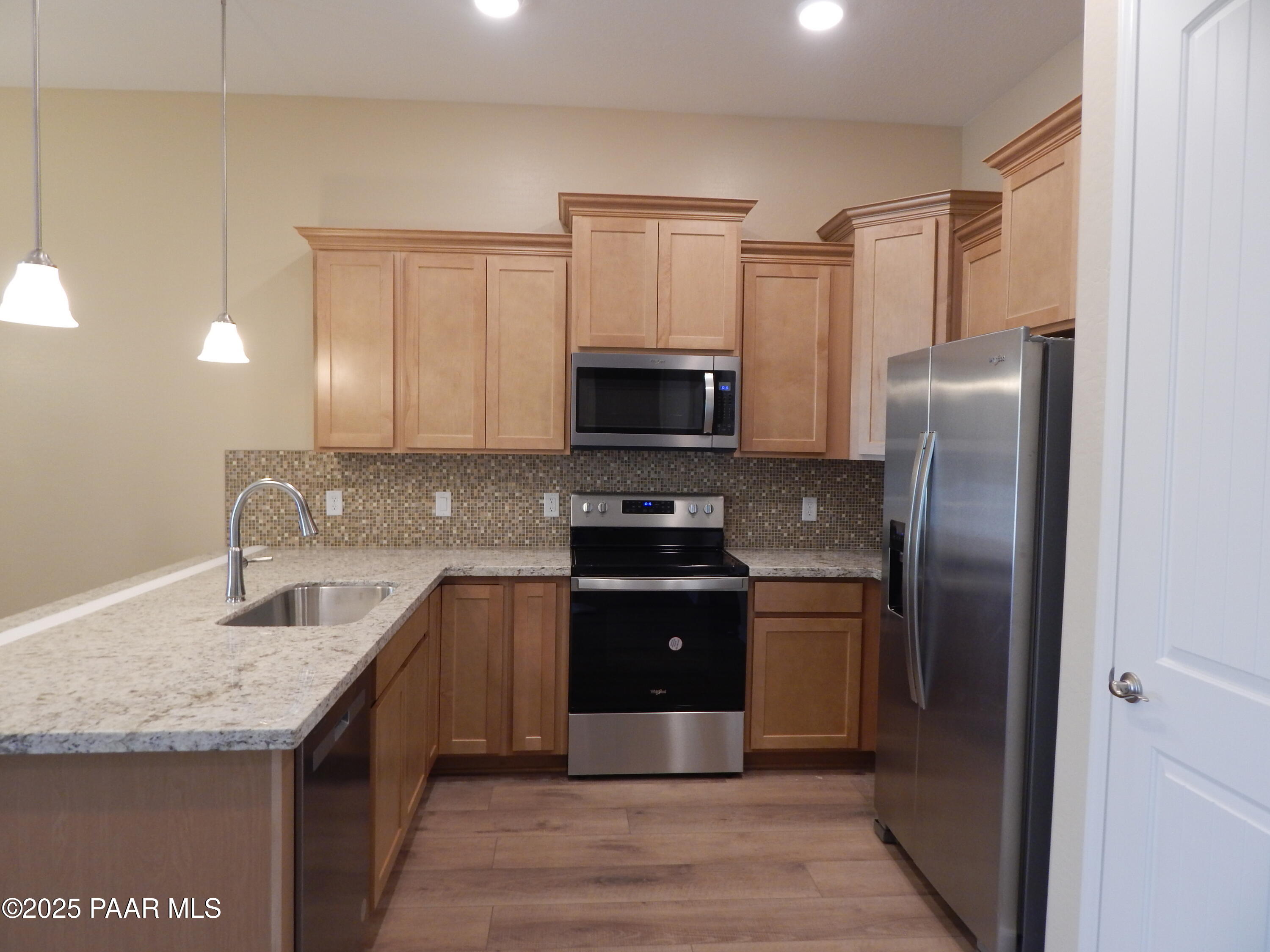 5124 N Carrick Court
