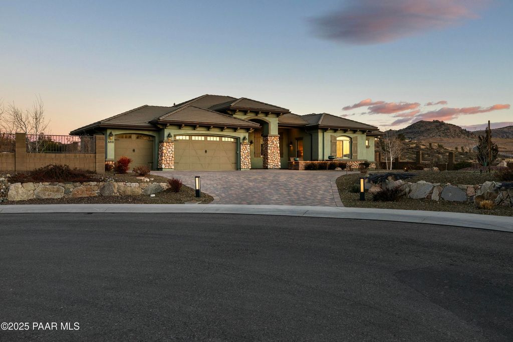 Photo of 5201 Peavine View Trail, Prescott, AZ 86301 (MLS # 1077752)