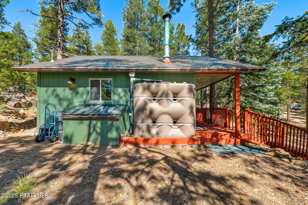 Photo of 318 E Poland Road, Prescott, AZ 86303 (MLS # 1077252)