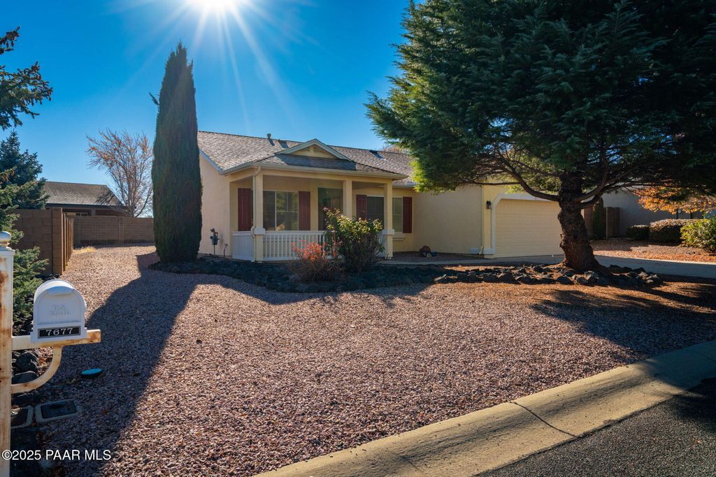 Photo of 7677 E Shimmer Lane, Prescott Valley, AZ 86315 (MLS # 1078153)
