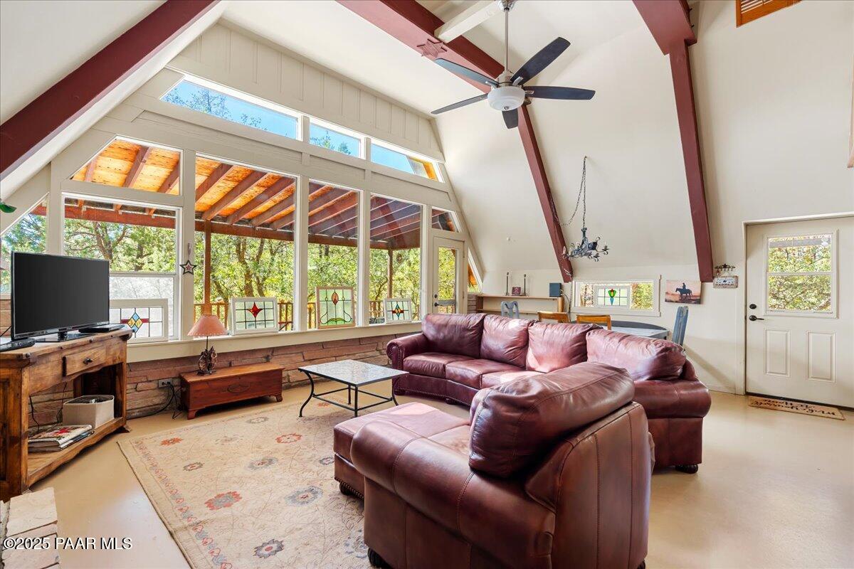 2308 W Mountain Laurel Road