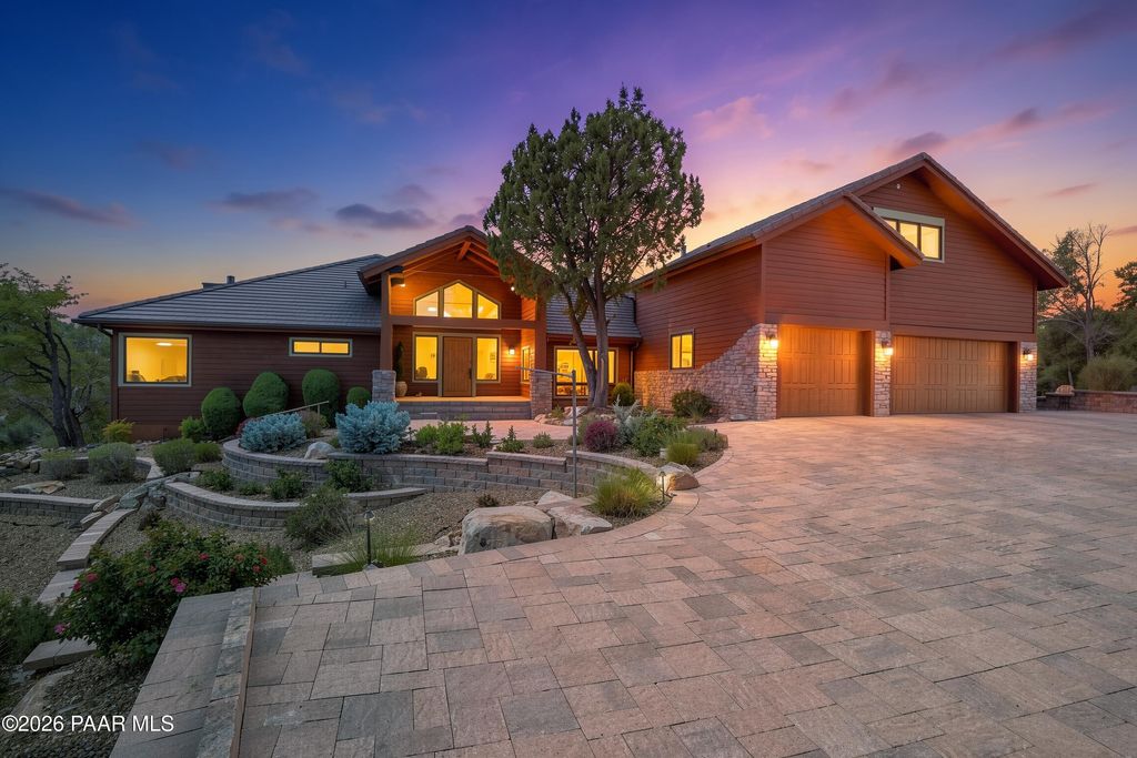 Photo of 1929 Rustic Timbers Lane, Prescott, AZ 86303 (MLS # 1083140)