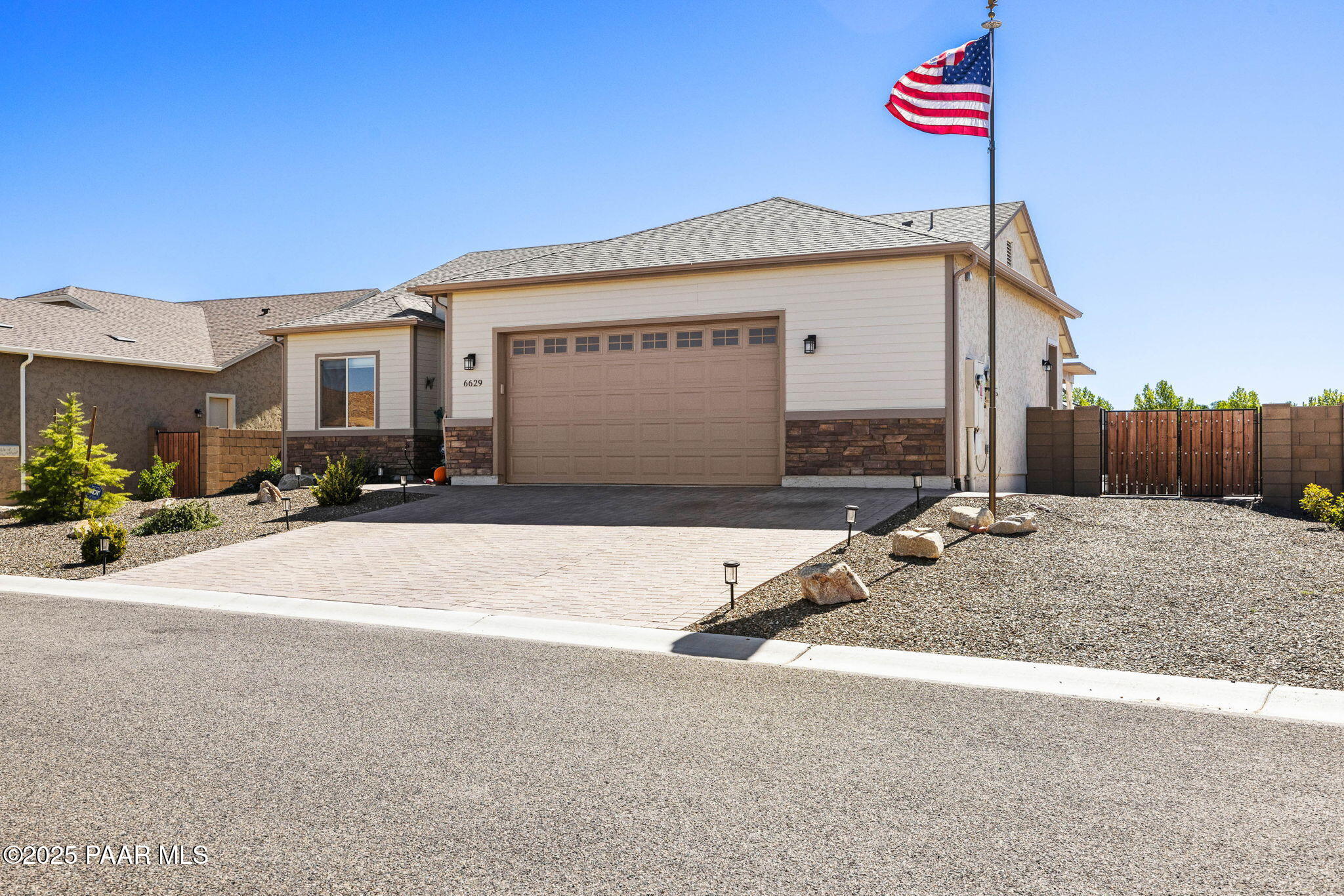 6629 E Hereford Avenue