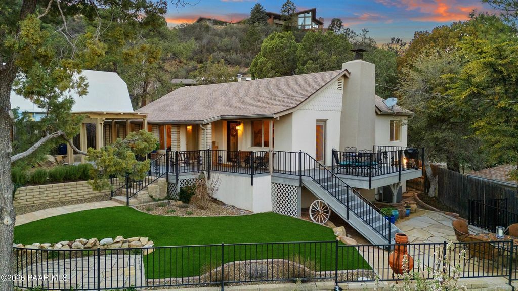 Photo of 1338 Pine Drive, Prescott, AZ 86303 (MLS # 1080106)