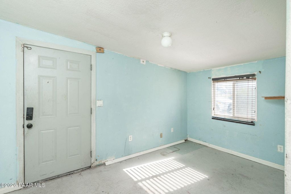 Photo of 20850 E Cedar Drive, Mayer, AZ 86333 (MLS # 1080072)