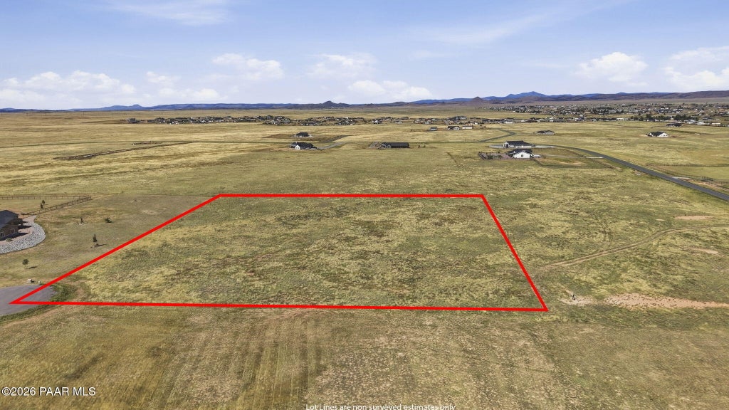 Photo of 6450 E Rabbit Hole Way, Prescott Valley, AZ 86315 (MLS # 1085379)