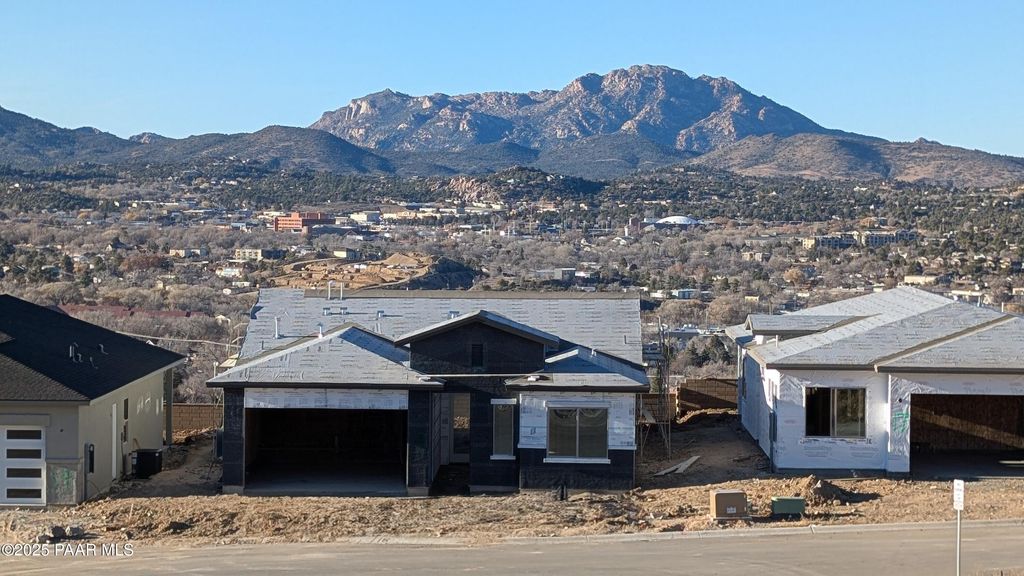 Photo of 219 Looking Glass Drive, Prescott, AZ 86303 (MLS # 1078340)