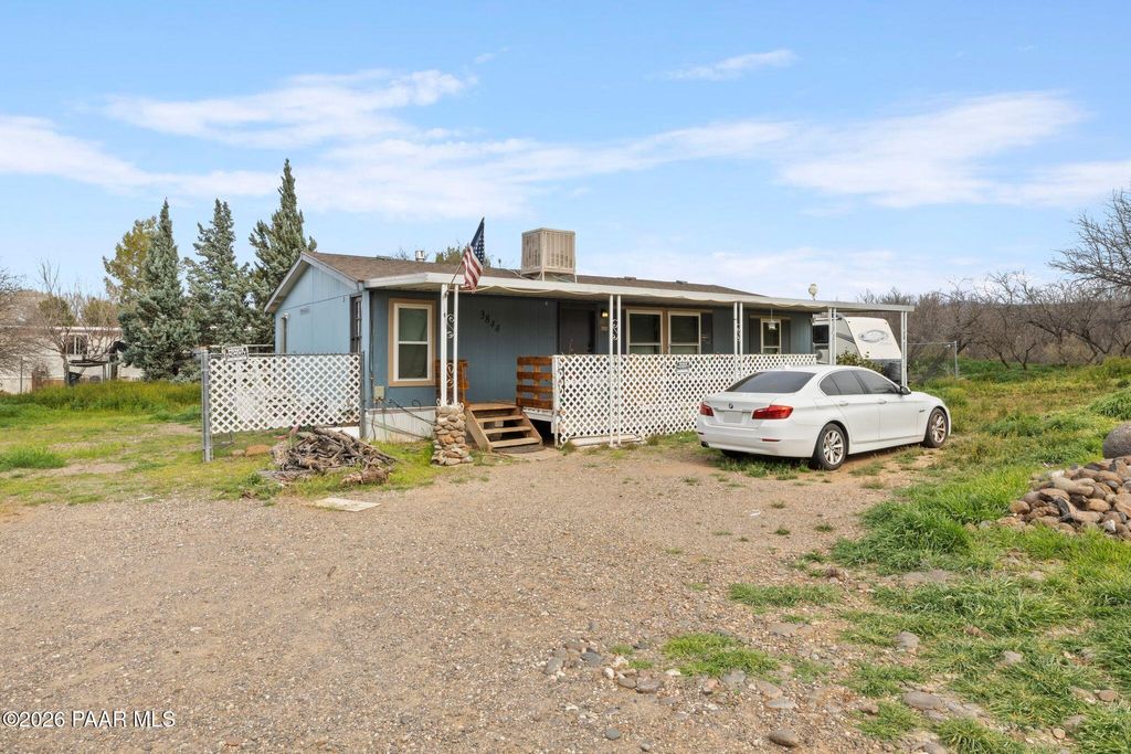Photo of 3844 E Sparrow Lane, Camp Verde, AZ 86322 (MLS # 1079516)