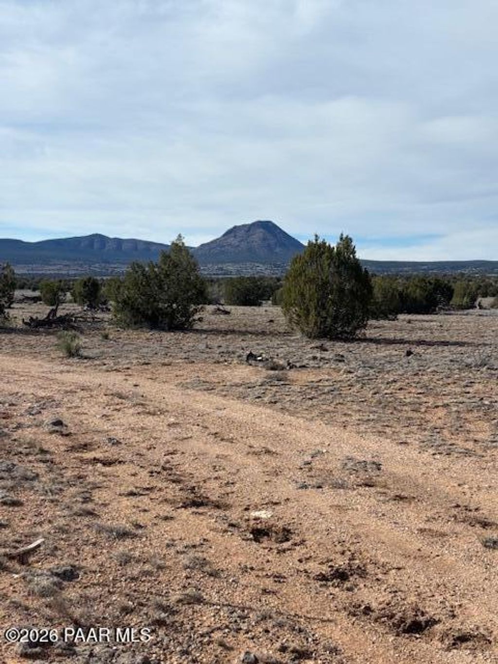 Photo of Tbd Daytona Boulevard, Ash Fork, AZ 86320 (MLS # 1080183)
