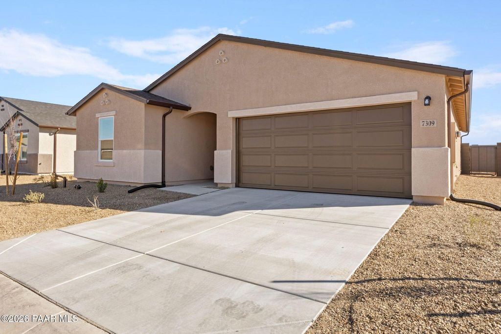 Photo of 7309 E Ryder Road, Prescott Valley, AZ 86315 (MLS # 1078944)