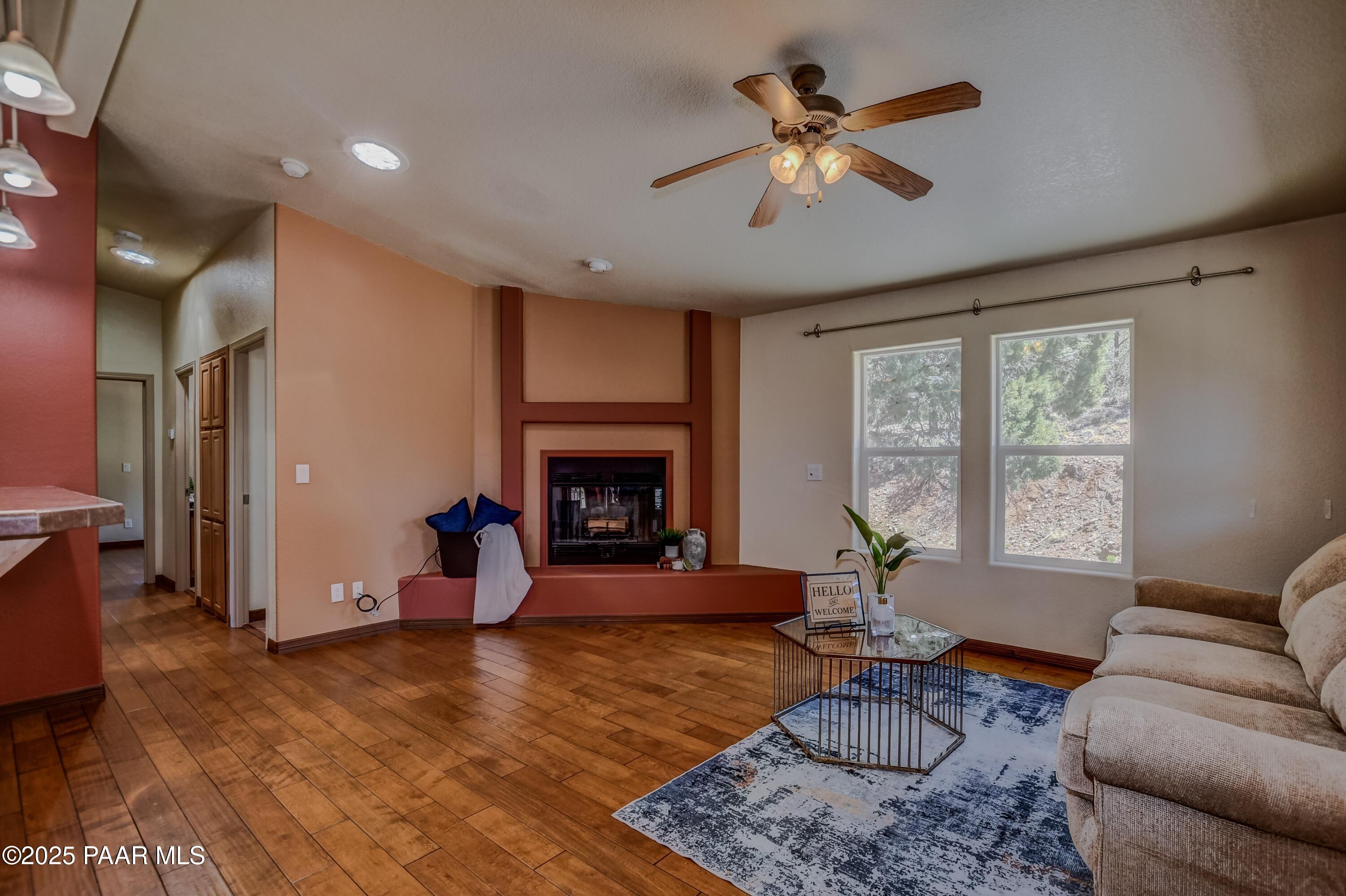 1408 E Spirit Lodge Trail
