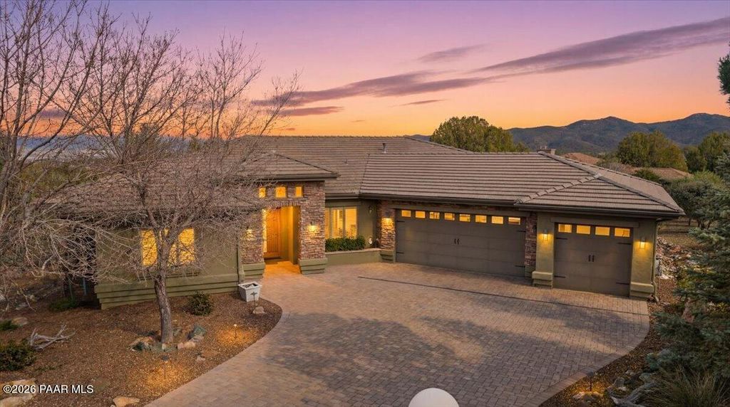 Photo of 113 S Cloudberry Circle, Prescott, AZ 86303 (MLS # 1079847)