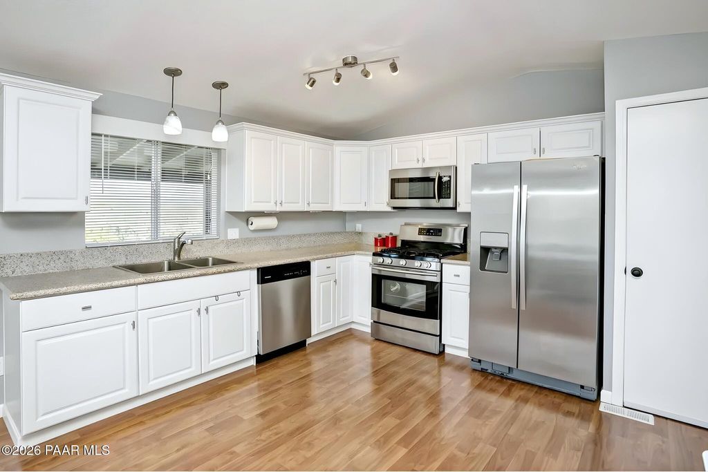 Photo of 2518 Hilltop Road, Prescott, AZ 86301 (MLS # 1079253)