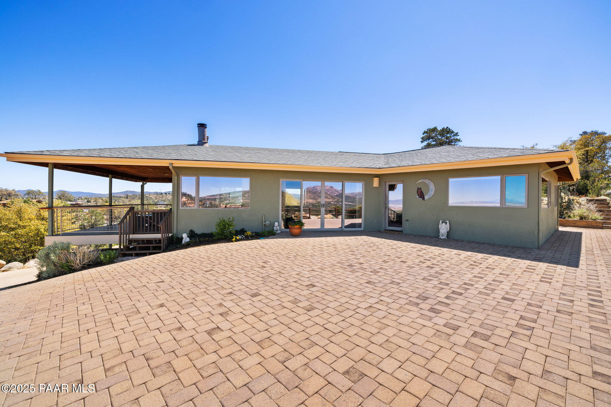 1214 Highlander Place
