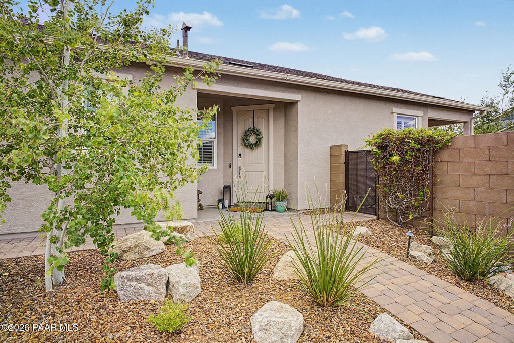 Photo of 6296 Goldfinch Drive, Prescott, AZ 86305 (MLS # 1083192)