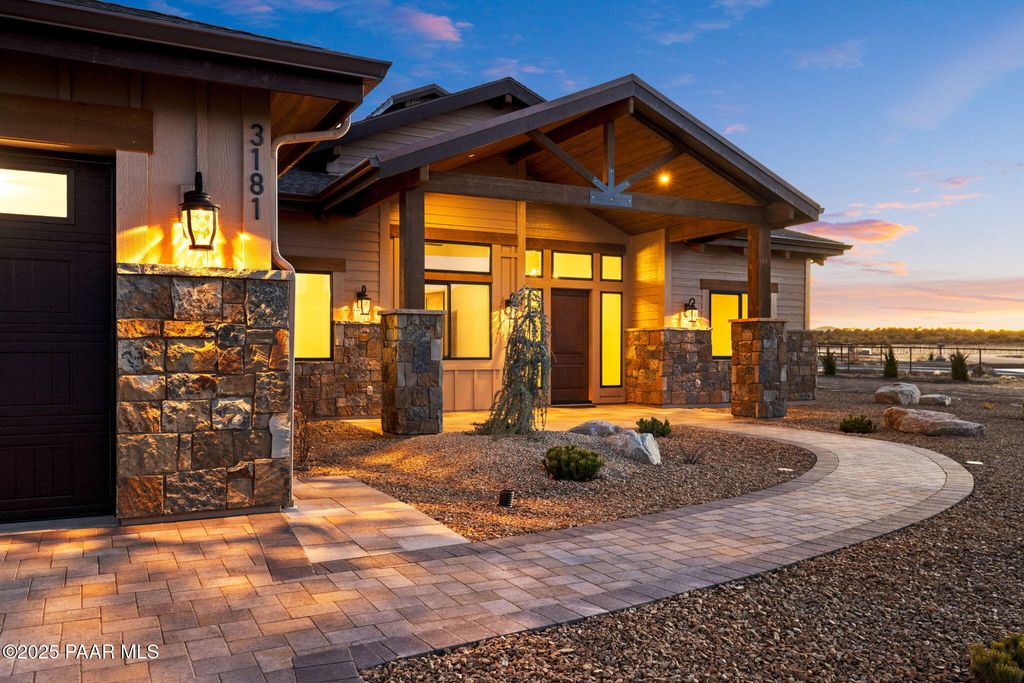 Photo of 3181 W L Bar L Road, Prescott, AZ 86305 (MLS # 1081987)