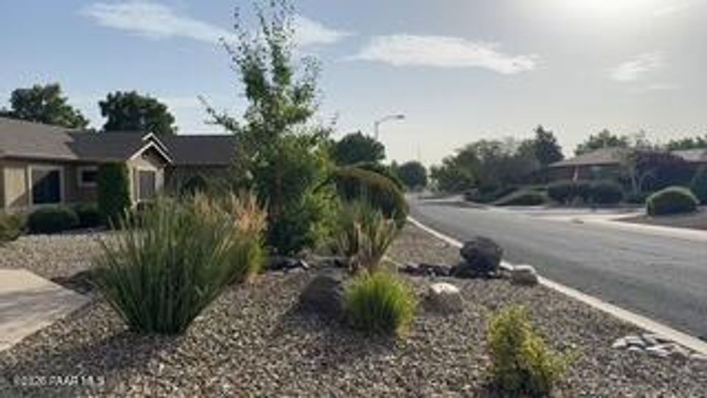 Photo of 6752 E Desperado Drive, Prescott Valley, AZ 86314 (MLS # 1083638)