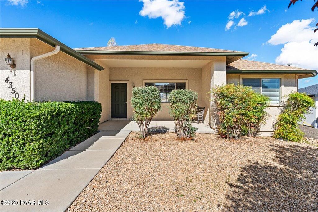 Photo of 4350 N Verde Vista Drive, Prescott Valley, AZ 86314 (MLS # 1076927)