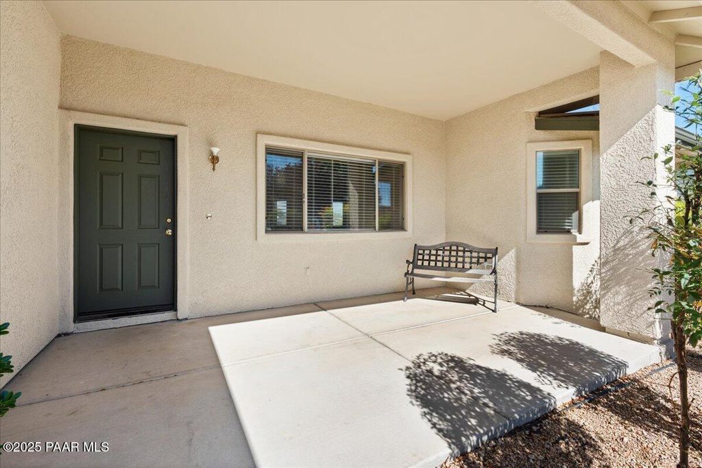 Photo of 4350 N Verde Vista Drive, Prescott Valley, AZ 86314 (MLS # 1076927)