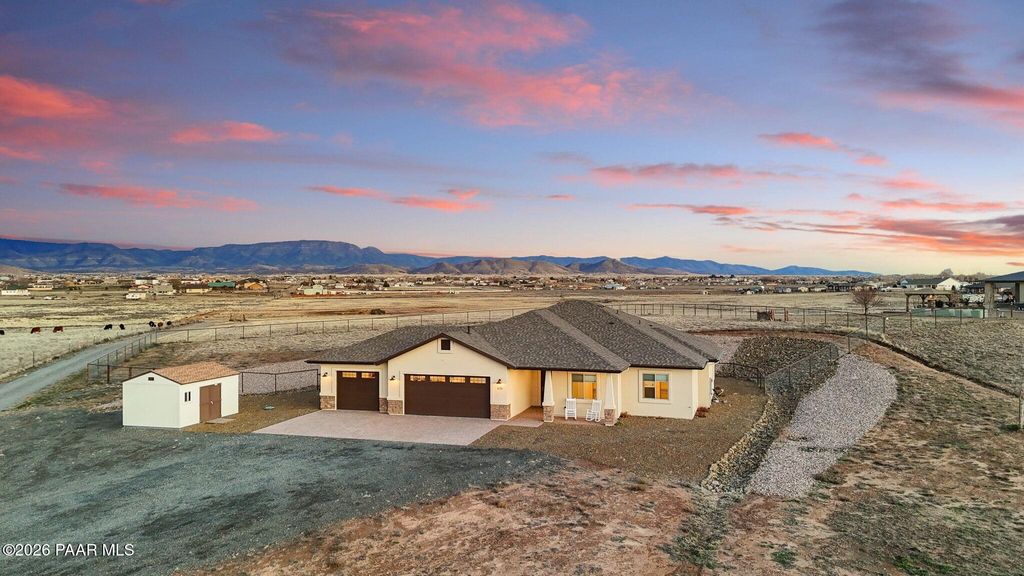 Photo of 6721 E Territorial Road, Prescott Valley, AZ 86315 (MLS # 1078555)