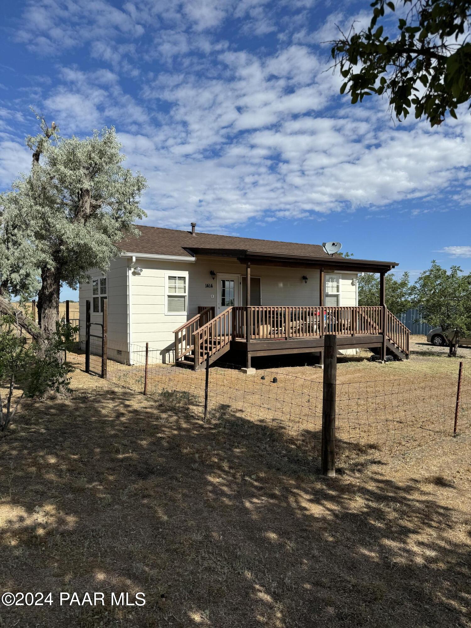 1410 E Road 4