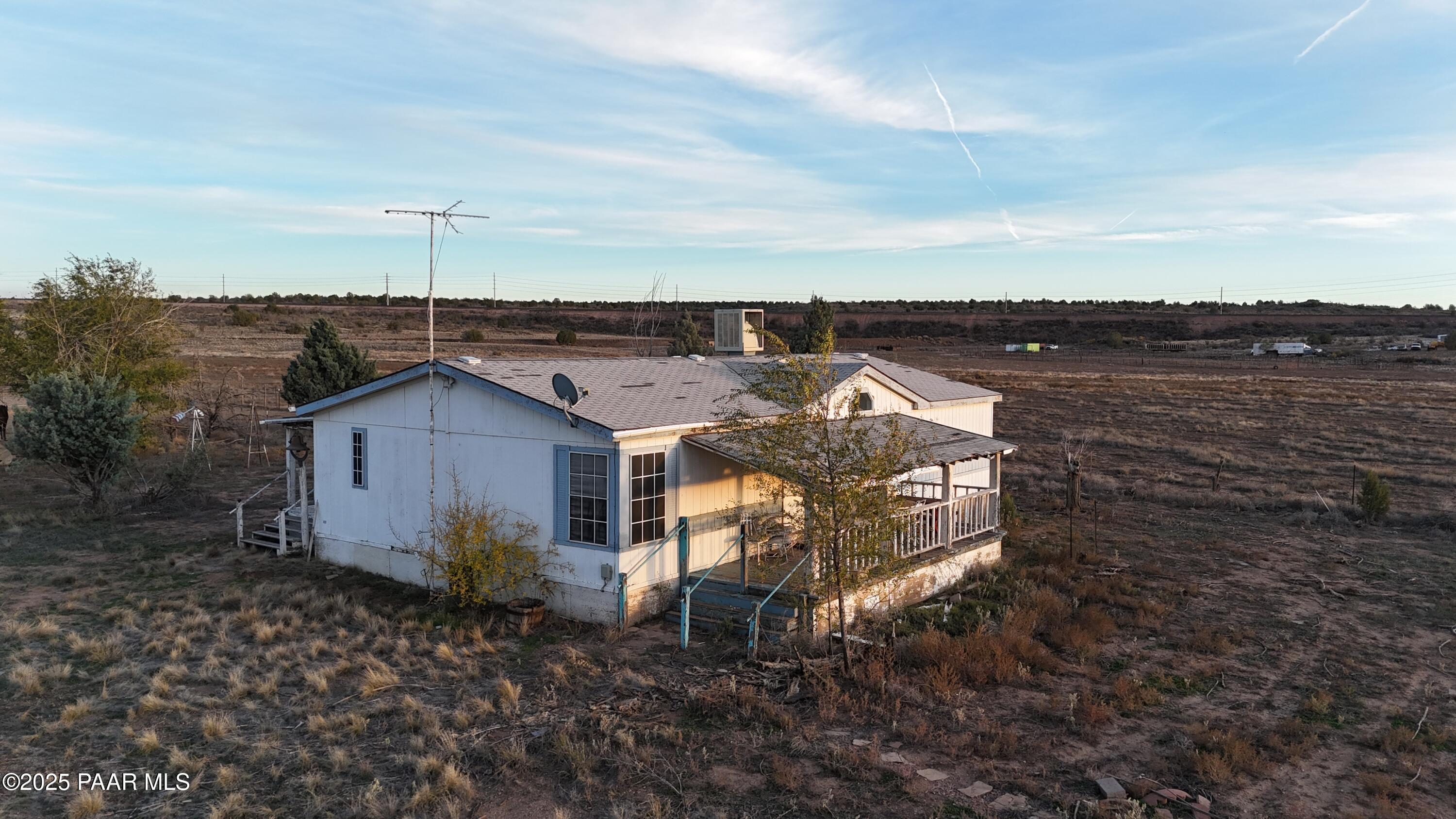 24055 N State Route 89