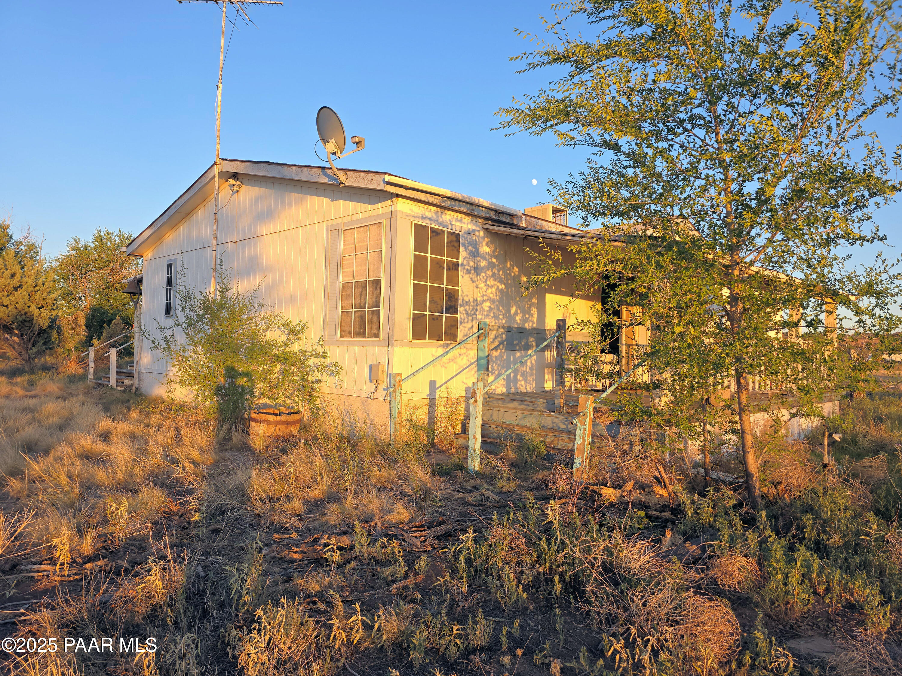 24055 N State Route 89