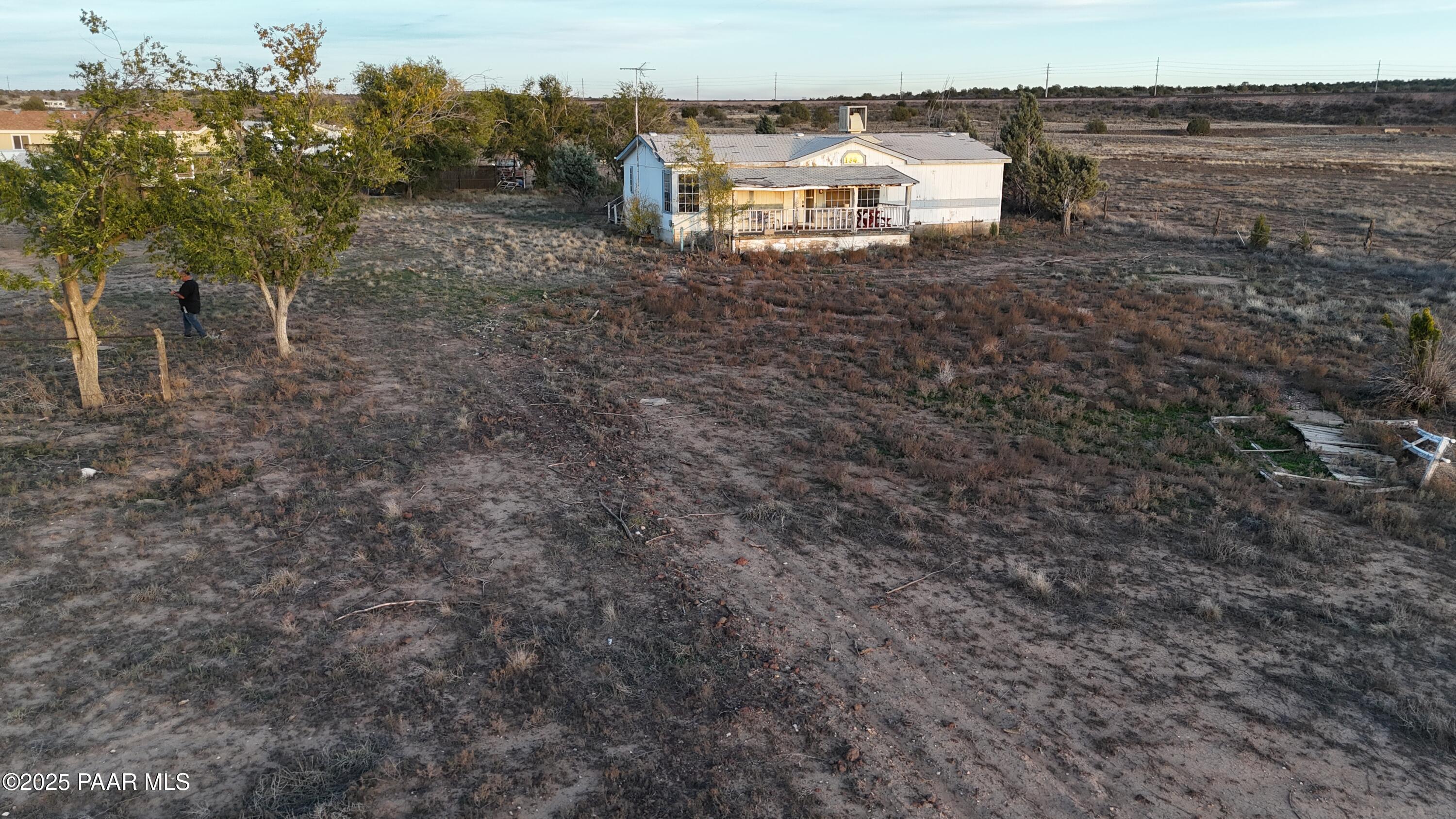 24055 N State Route 89