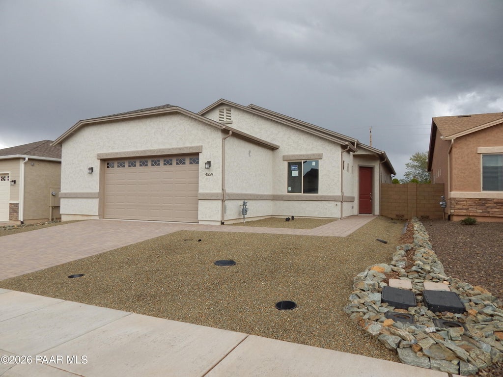 Photo of 4559 N Mulberry Lane, Prescott Valley, AZ 86314 (MLS # 1085944)