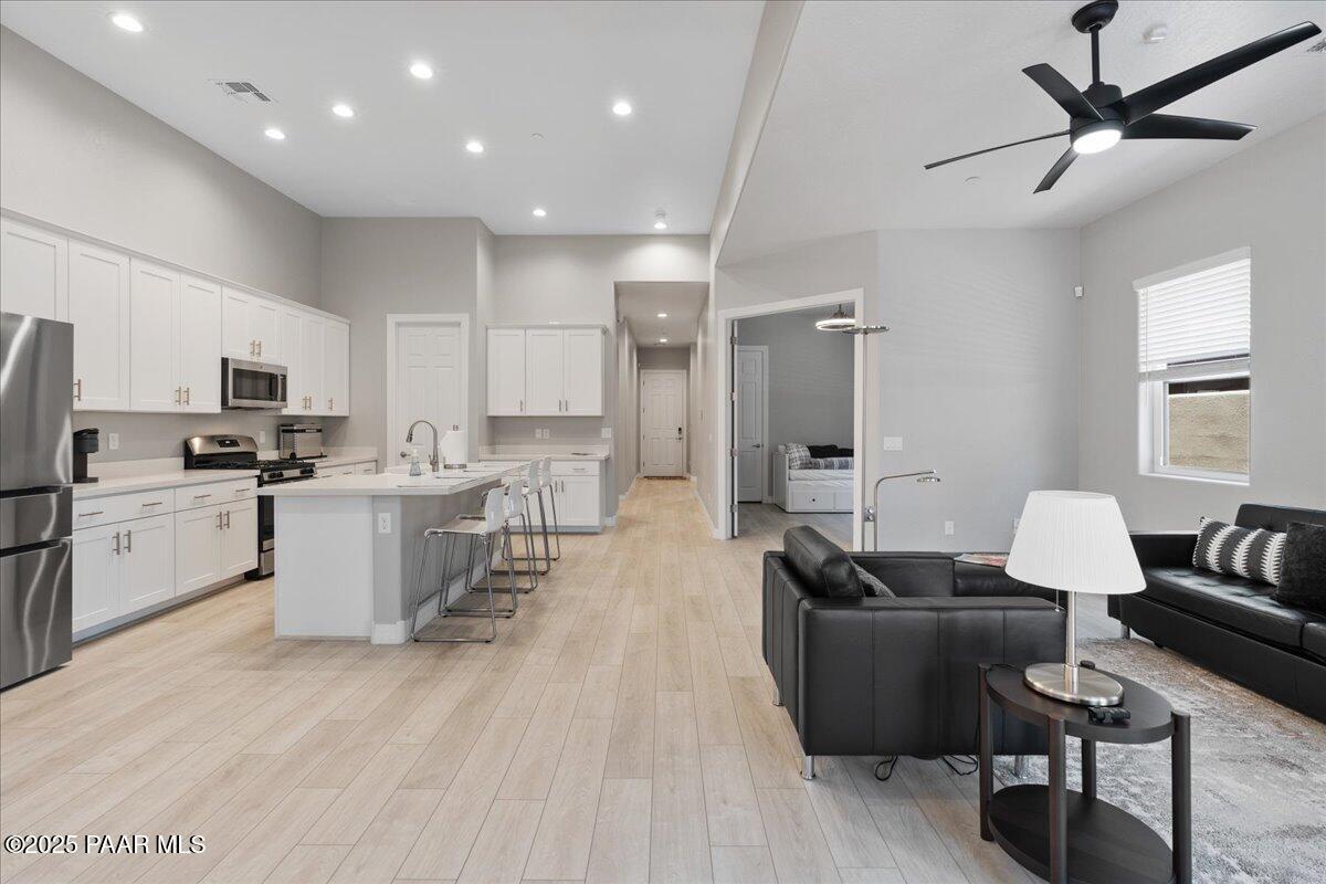 3839 Portofino Way