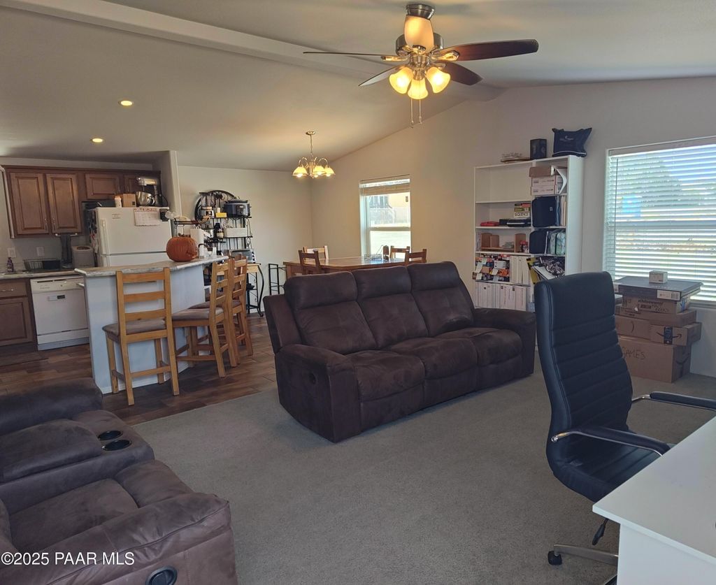 Photo of 16125 S Apache Drive, Mayer, AZ 86333 (MLS # 1078034)