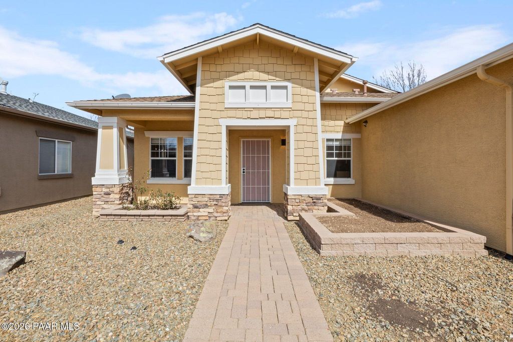 Photo of 13076 E Madrid Street, Dewey-Humboldt, AZ 86327 (MLS # 1079888)