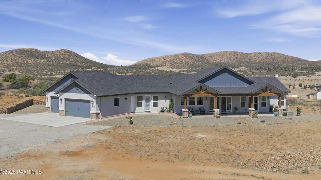 Photo of 9330 N Concho Street, Prescott Valley, AZ 86315 (MLS # 1083396)