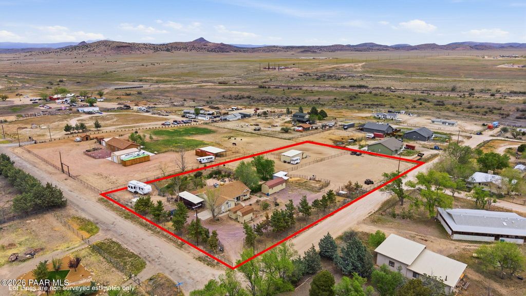 Photo of 1590 Granite Creek Lane, Chino Valley, AZ 86323 (MLS # 1081056)