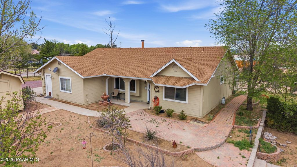 Photo of 1590 Granite Creek Lane, Chino Valley, AZ 86323 (MLS # 1081056)