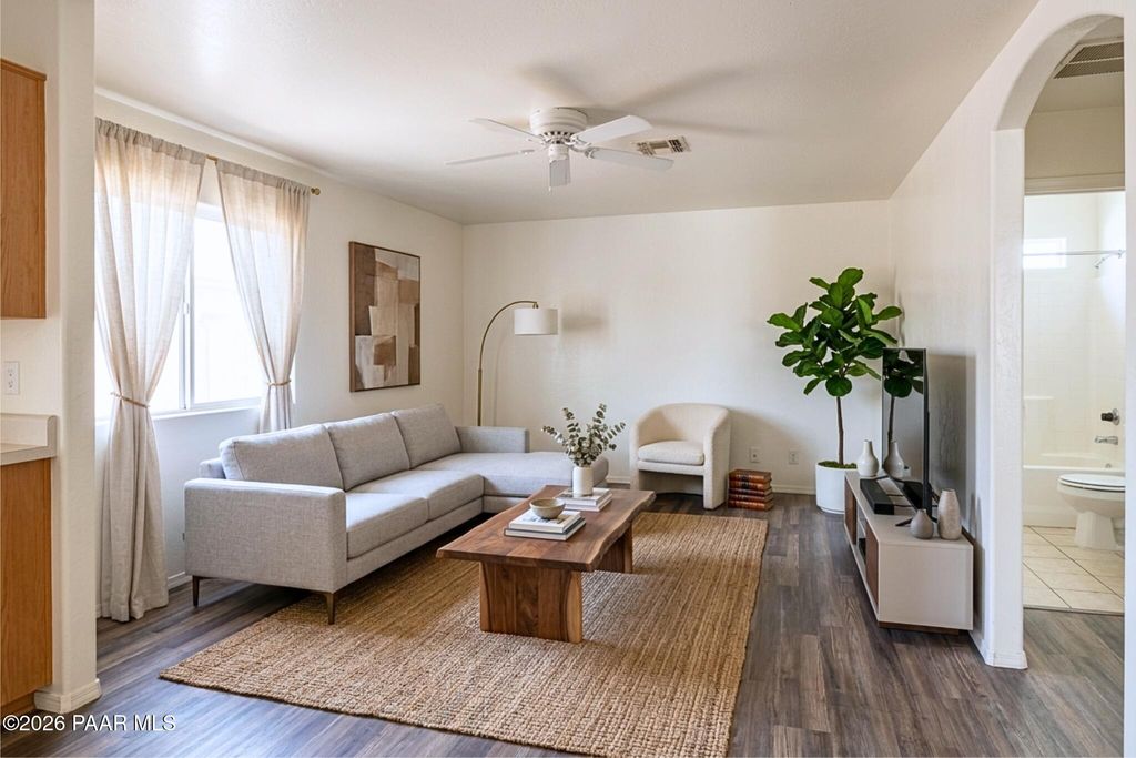 Photo of 6243 N Buckboard Drive #B, Prescott Valley, AZ 86314 (MLS # 1081156)