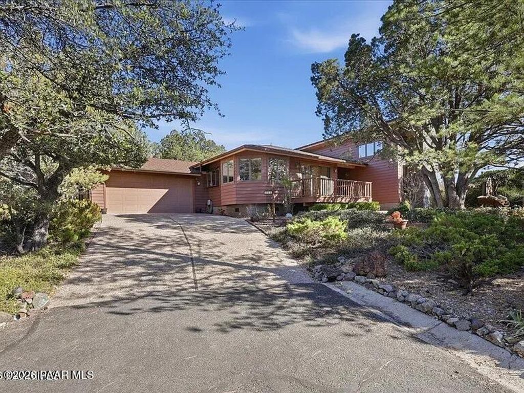 Photo of 235 Solar Heights Ter, Prescott, AZ 86303 (MLS # 1081184)