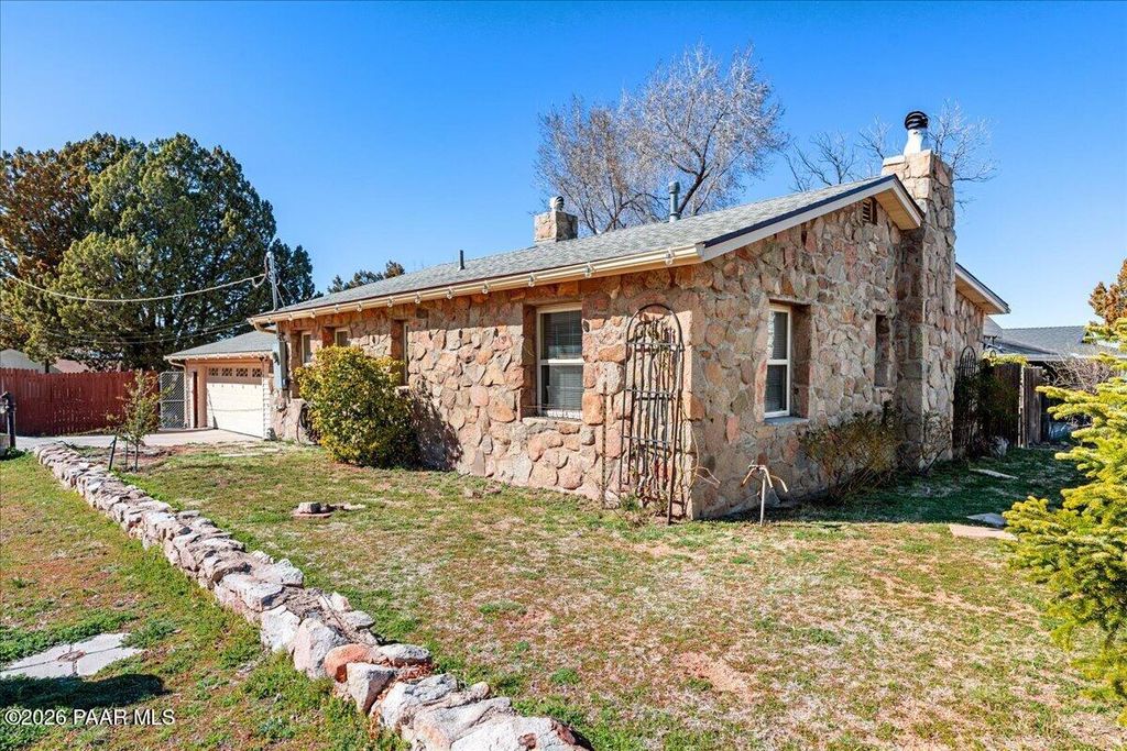 Photo of 144 S Penn Avenue, Prescott, AZ 86303 (MLS # 1080218)