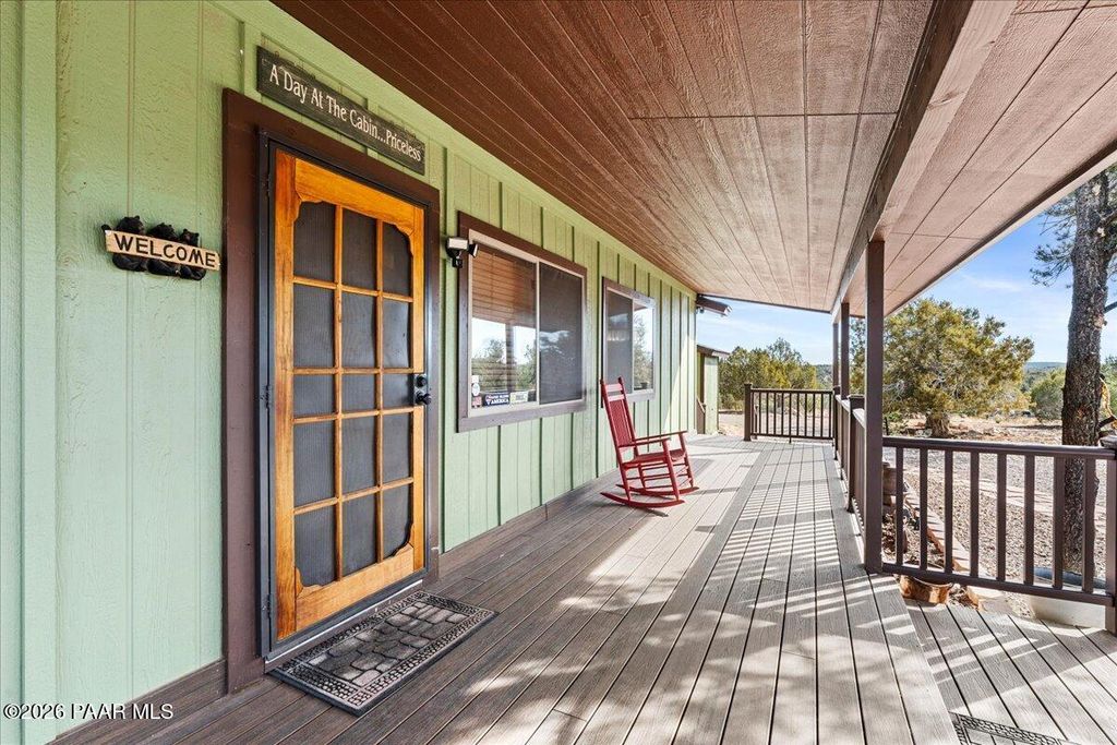 Photo of 33694 W Gallina Road, Seligman, AZ 86337 (MLS # 1078878)