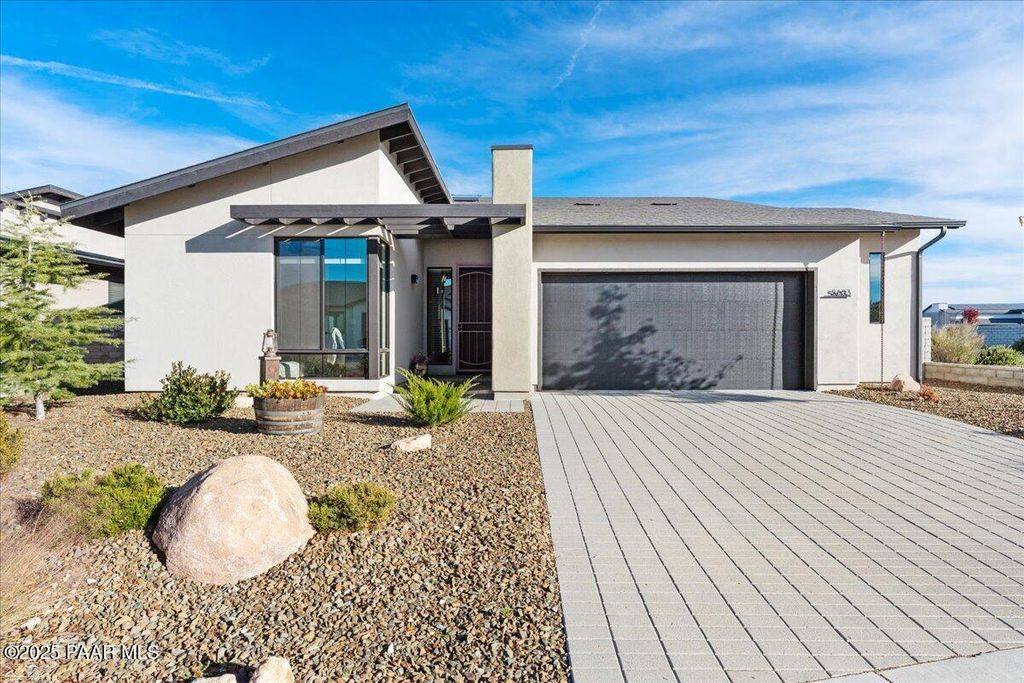 Photo of 5603 E Killen Loop, Prescott Valley, AZ 86314 (MLS # 1078075)