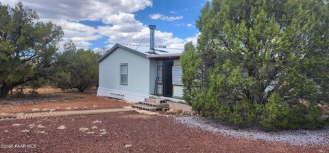 36950 W Avenida Del Destino Seligman AZ 86337