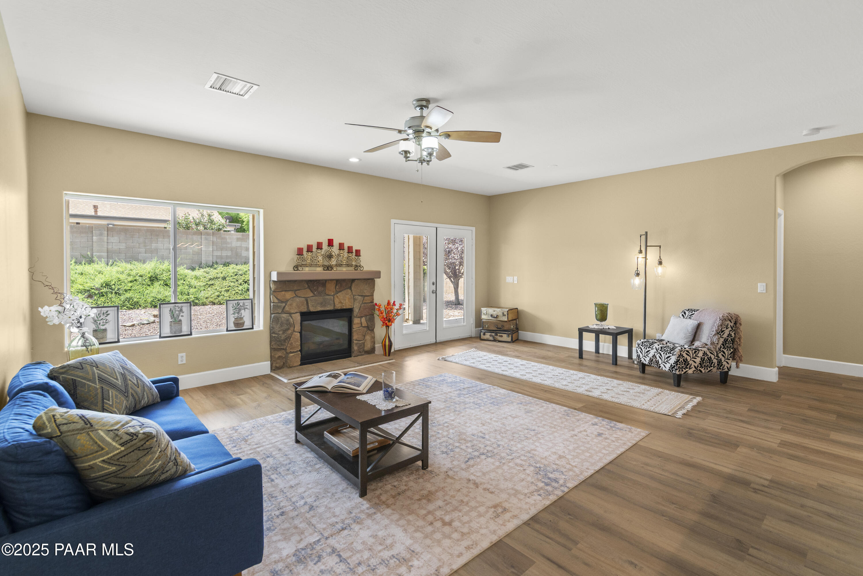 7673 E Circle Wagons Way