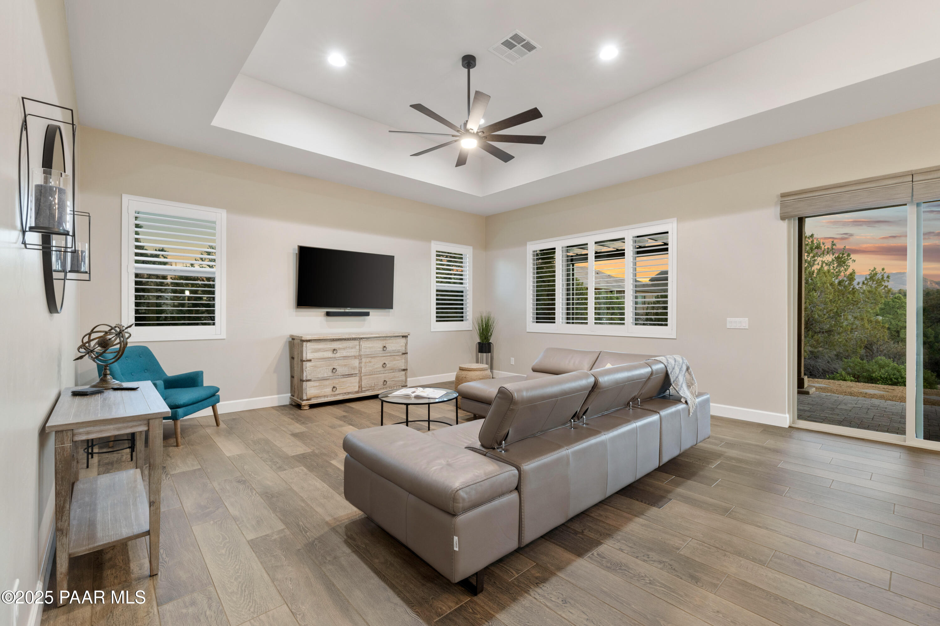 6095 W Mira Road